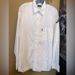 EUC Guess Button Down Long Sleeves Shirt